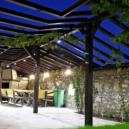 Heaven Hills Tsŭrkva