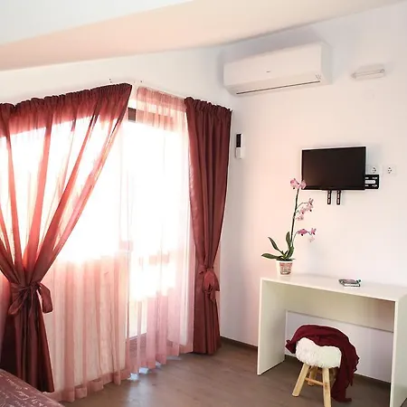 Heaven Hills Tsŭrkva