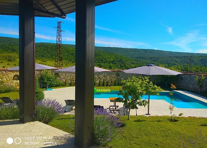 Villa Heaven Hills Tsŭrkva