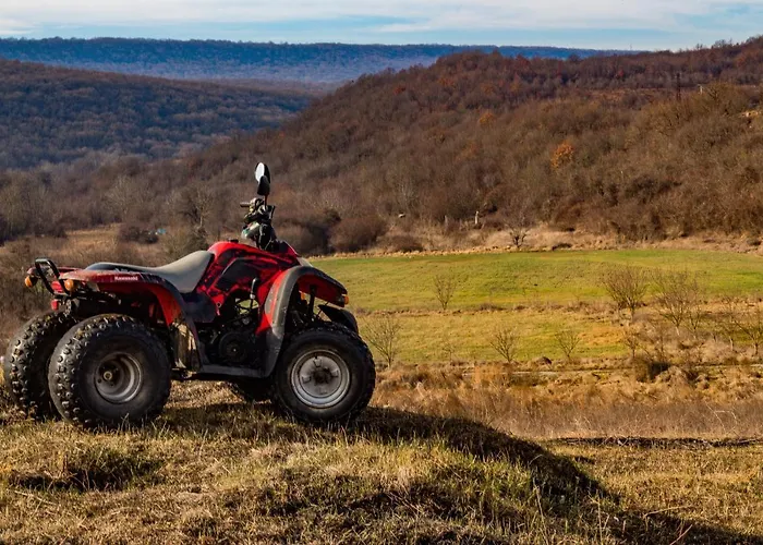 Heaven Hills Villa *